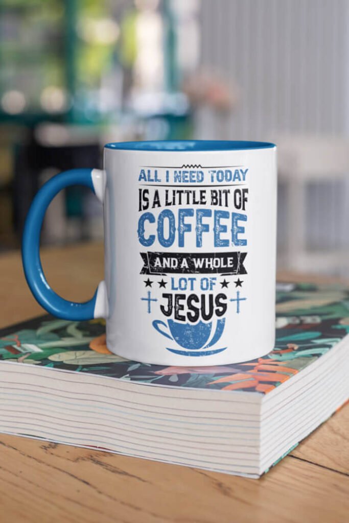 Zweifarbige Kaffeetasse mit christlichem Spruch
